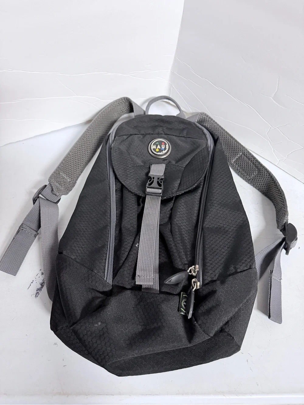 Maui and Sons Black and Gray Men's Backpack